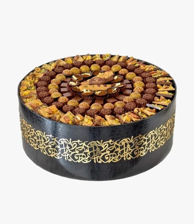 Luxurious Ramadan Calligraphy Chocolate Box By Victorian