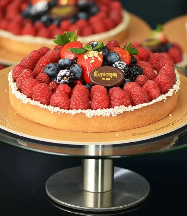 Mixed Berry Tart Cake by Bakery & Company