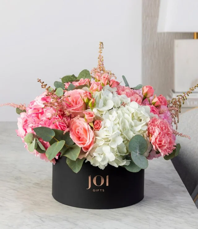 Pink & Delightful Luxury Flower Box