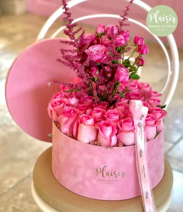 Pink Rose Garden Box By Plaisir