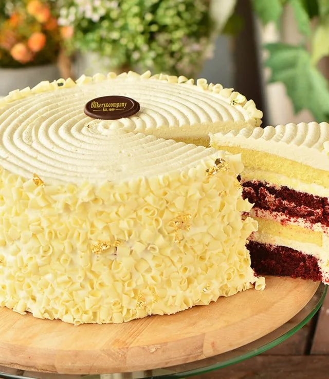 Red Velvet Cheesecake by Bakery & Company