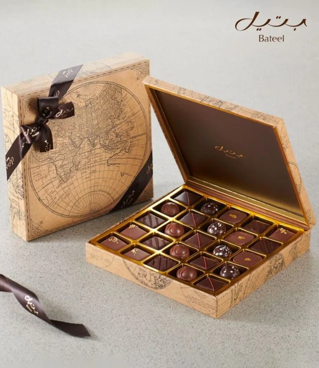 صندوق خريطة العالم. وسط شوكولاتة من بتيل