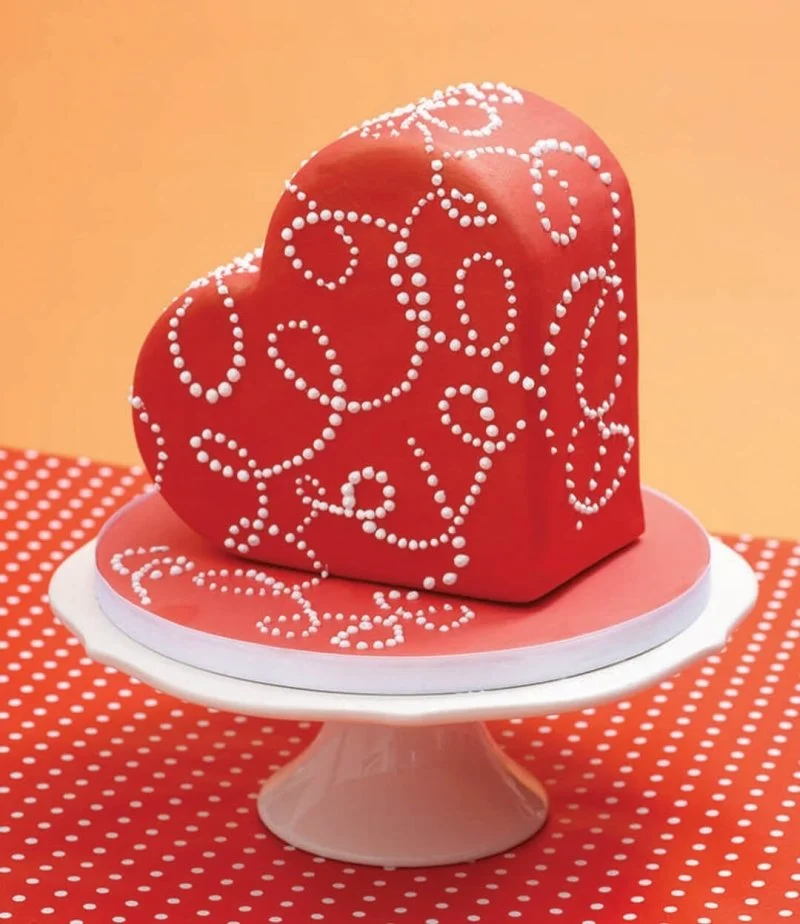 Heart Valentine's Cake by Sugar Sprinkles 
