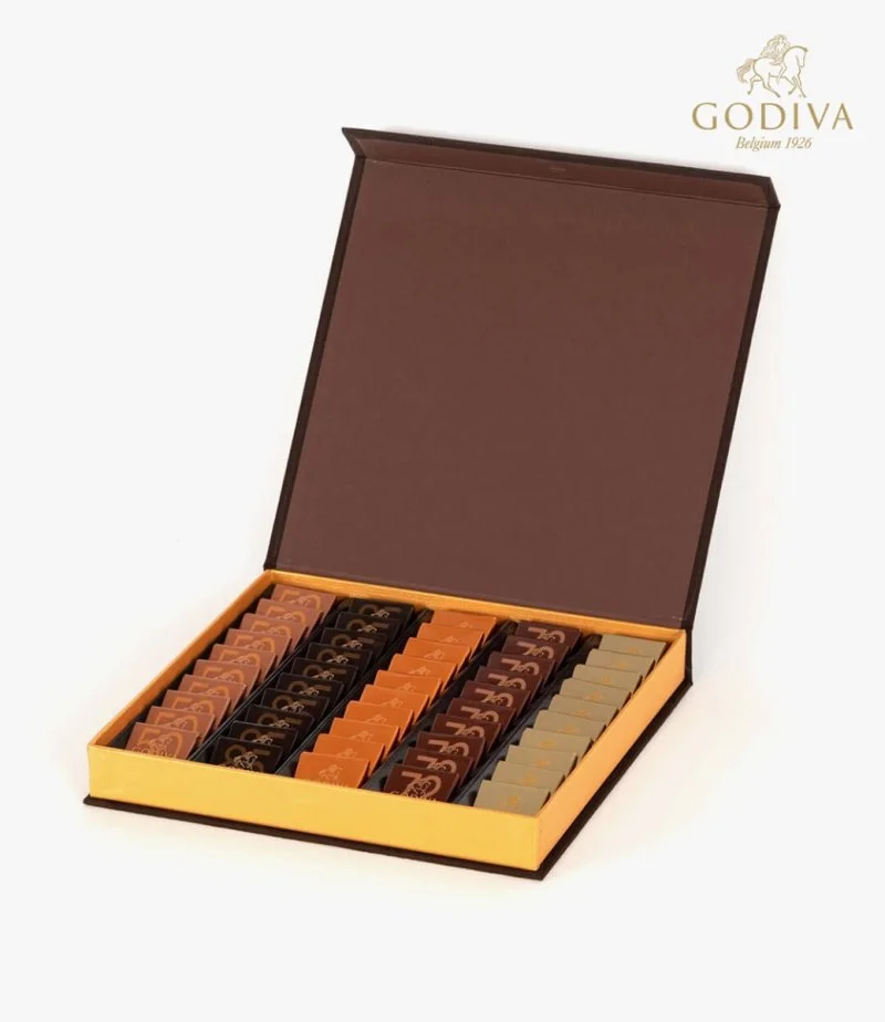 تشكيلة شوكولاتة كاريه في صندوق بني مخملي من جوديفا