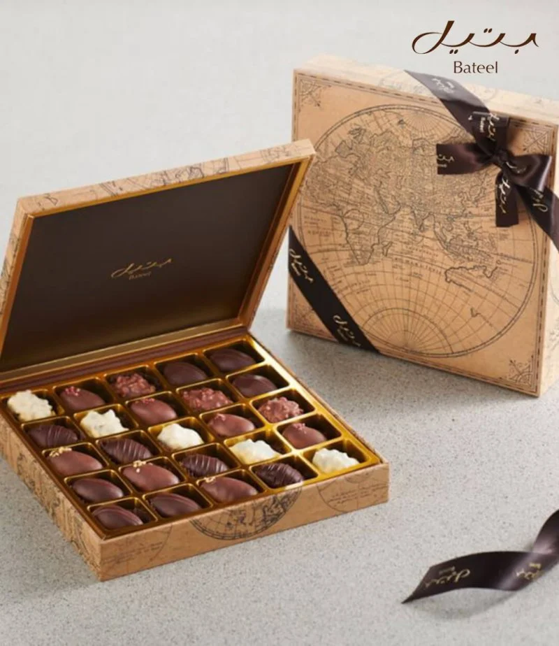 Chocolate Box With Dates by Bateel