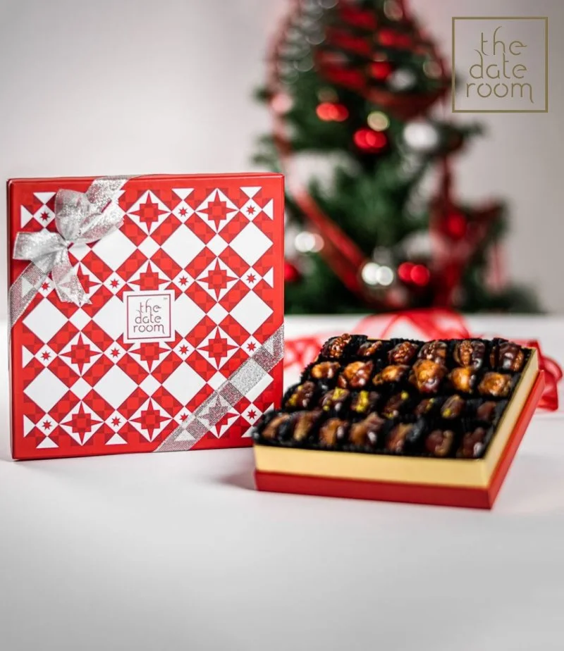 Christmas Box - Mixed stuffed dates By The Date Room
