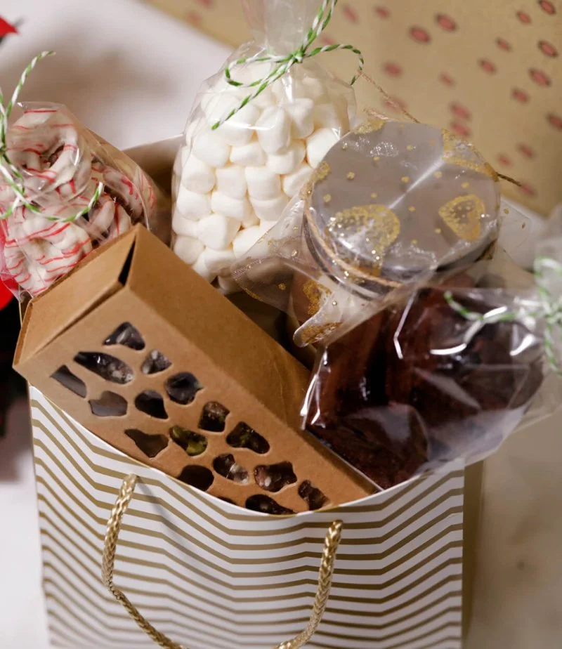 حقيبة حلوى الكريسماس من إن جي دي