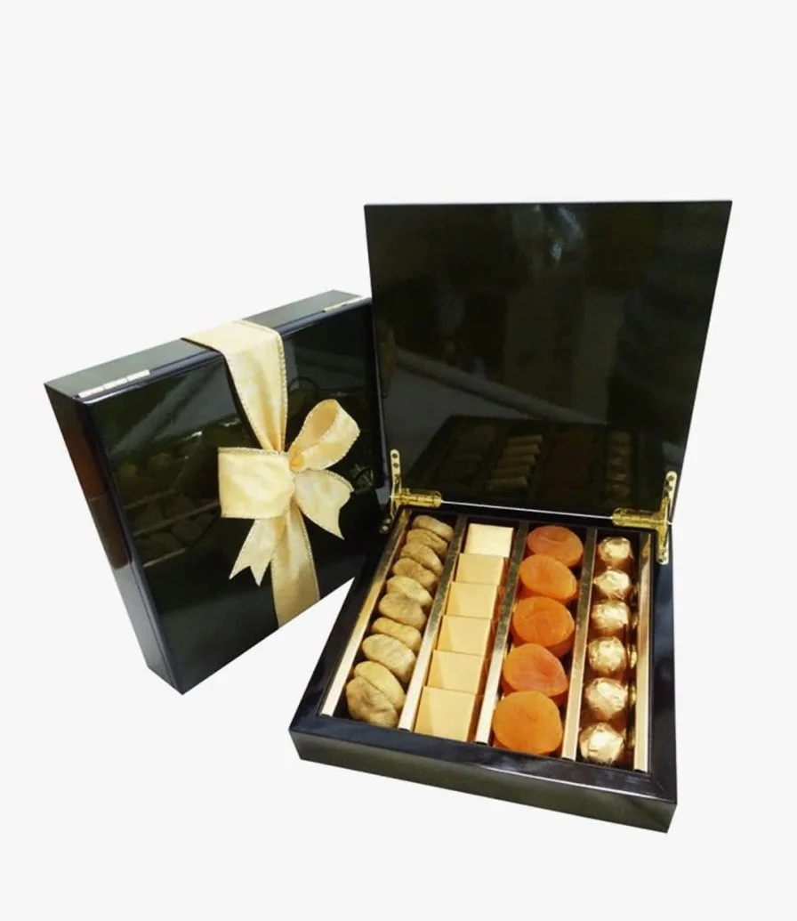 Chocolate and Dried Fruits Assortment 