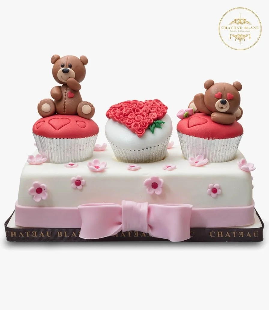 Teddy Bear Valentine's Cupcakes by Chateau Blanc 