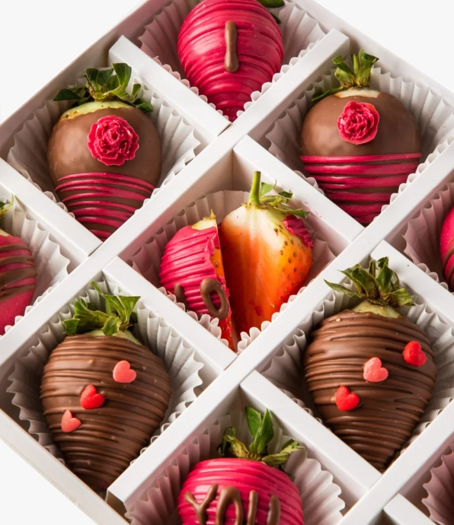 12 Pieces Strawberries by NJD