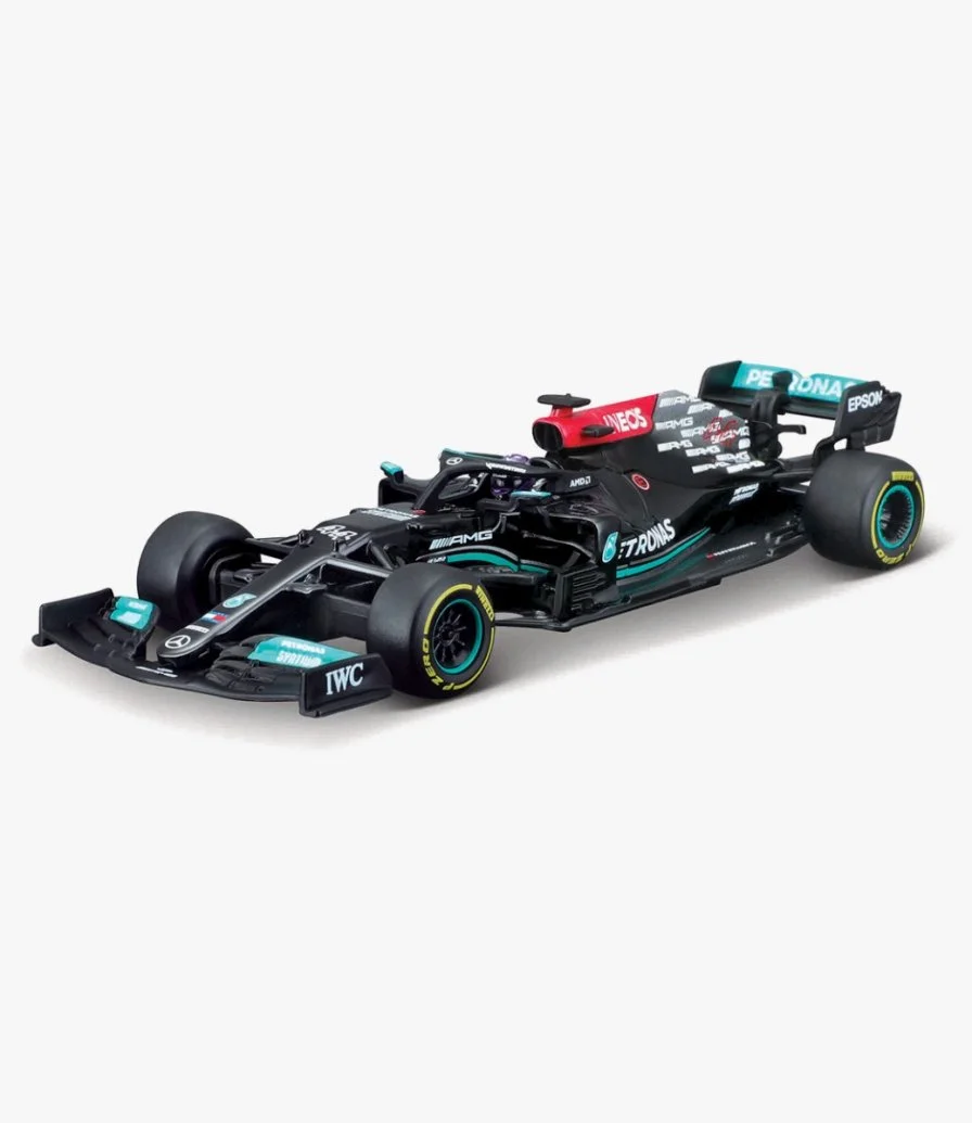 1:43 MERCEDES-AMG F1 W12 E Performance (with helmet) Assorted driver may vary