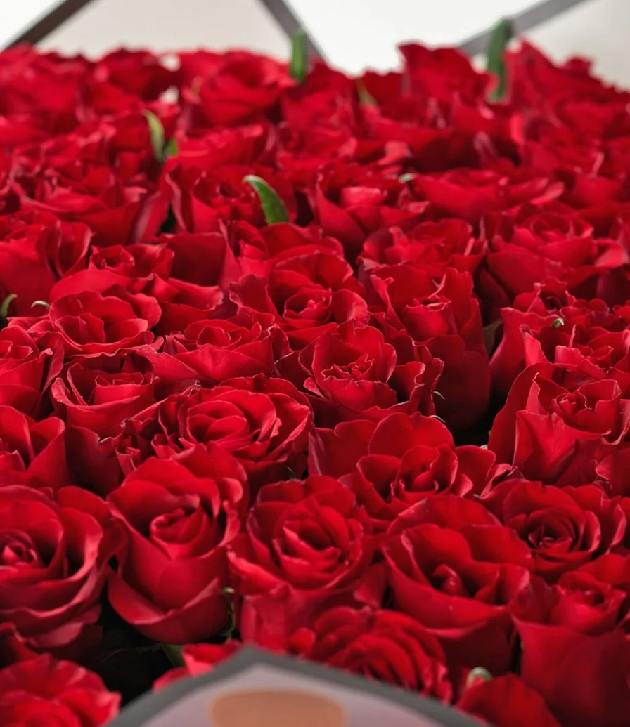 200 Red Roses Hand Bouquet