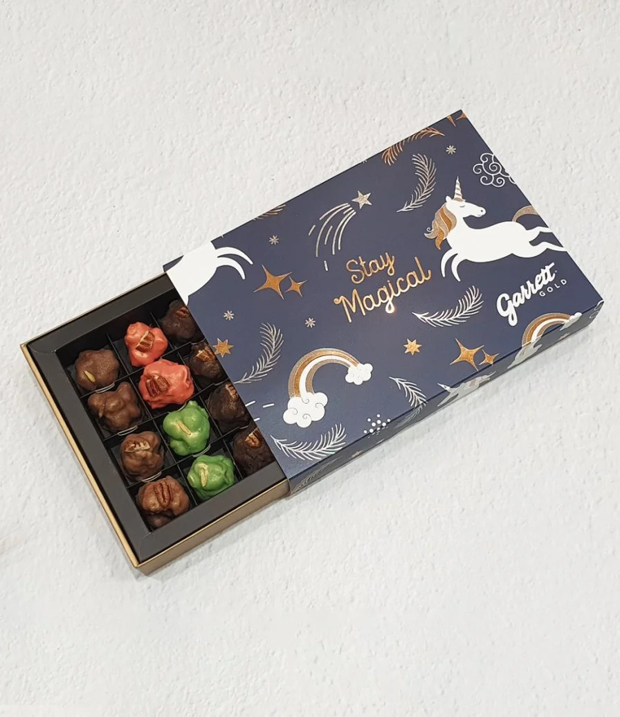 24 Bonbons Garrett Gold Stay Magical Box - Nuts Selection