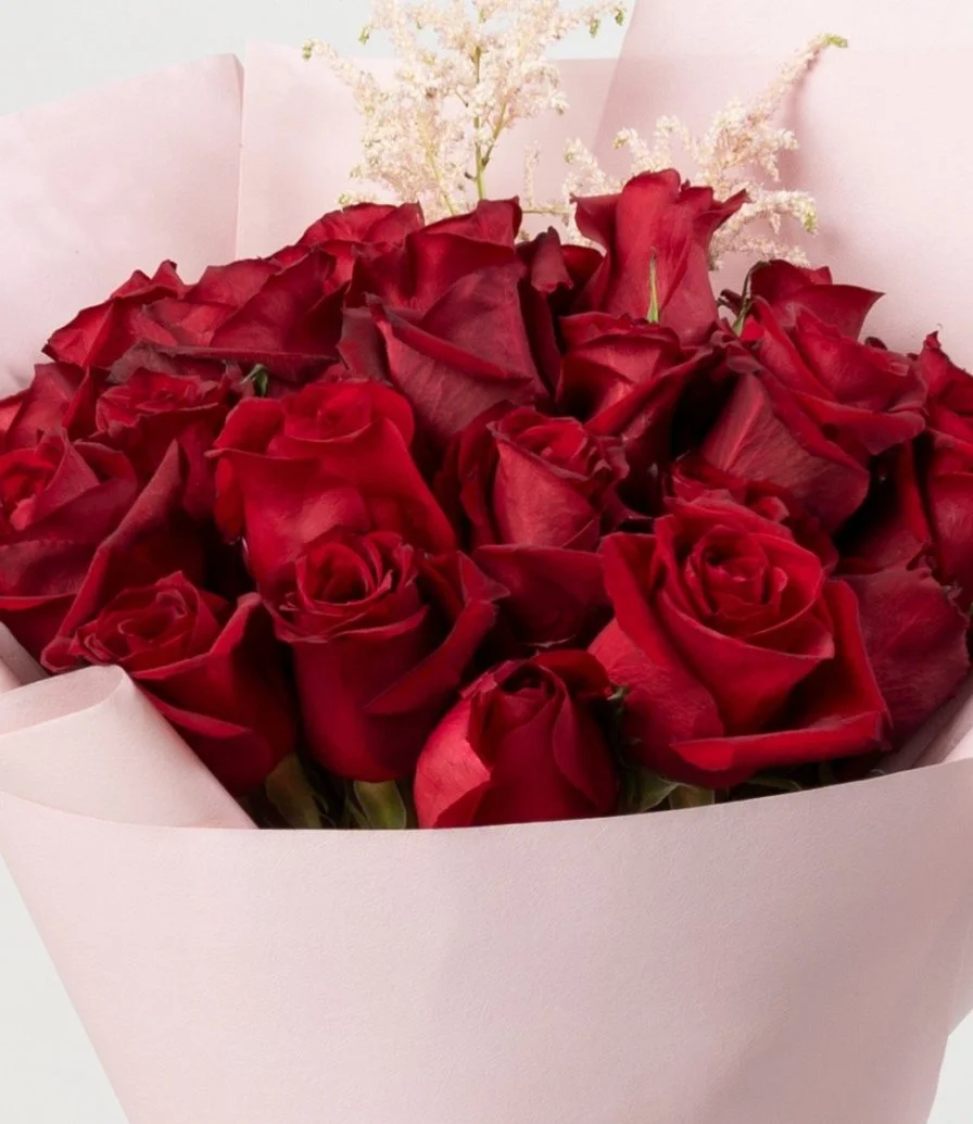30 Red Roses Hand Bouquet
