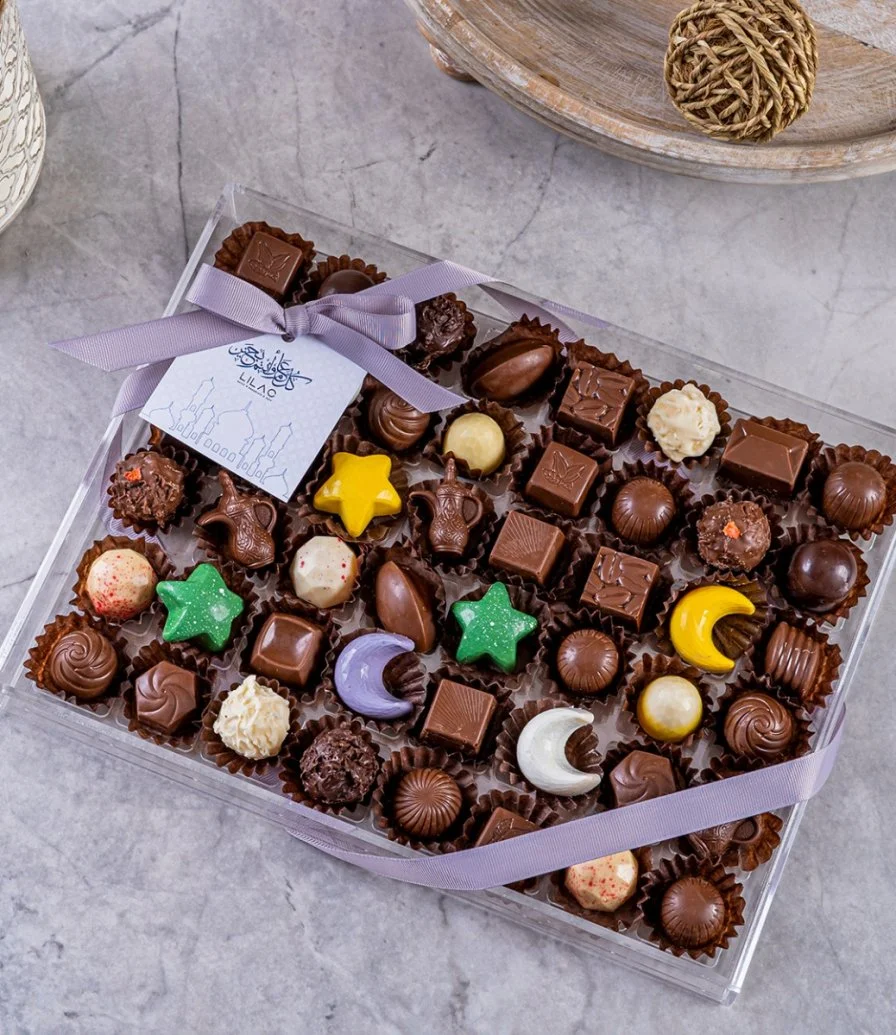 Acrylic Box (Large) With Bonbon Chocolate