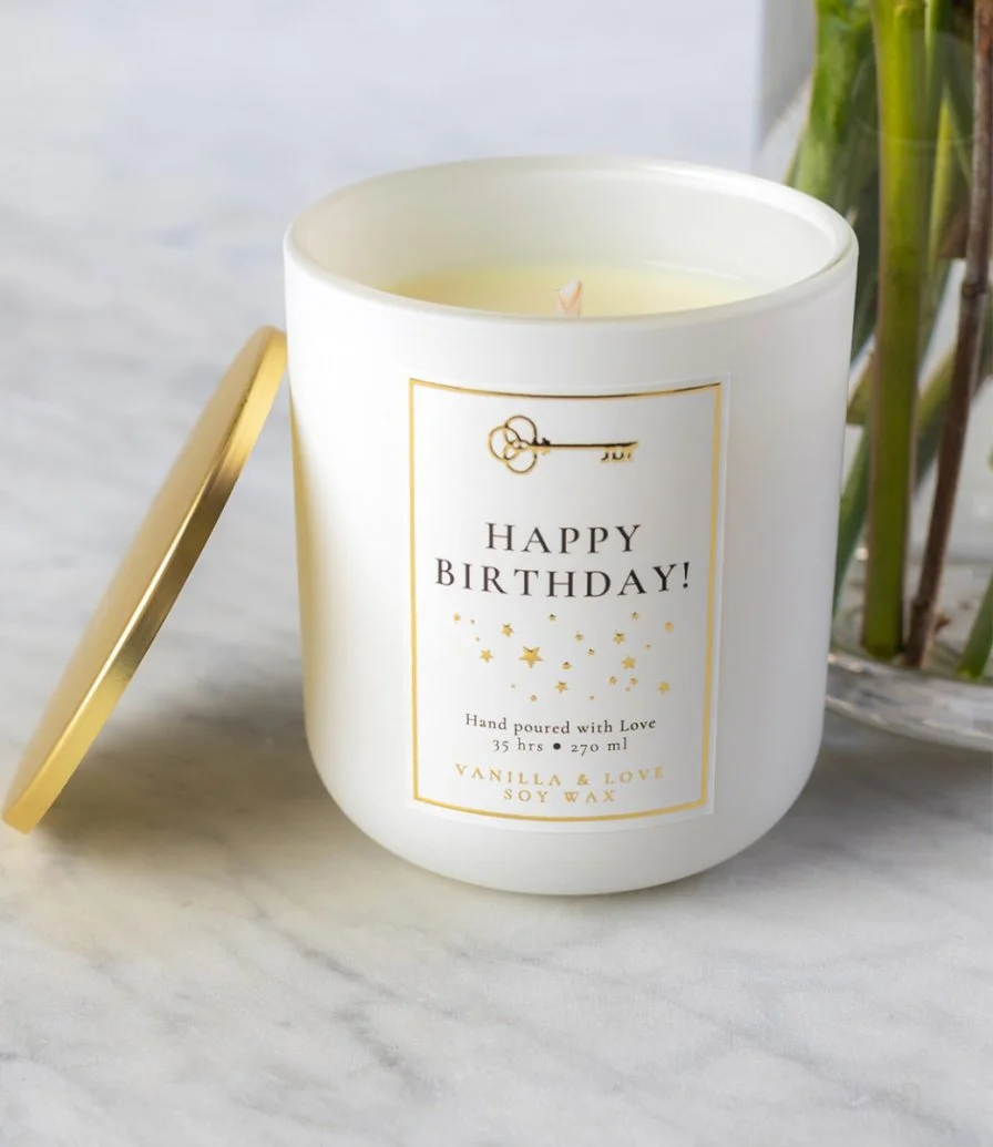 Amour Rose Bouquet & Happy Birthday Candle Bundle
