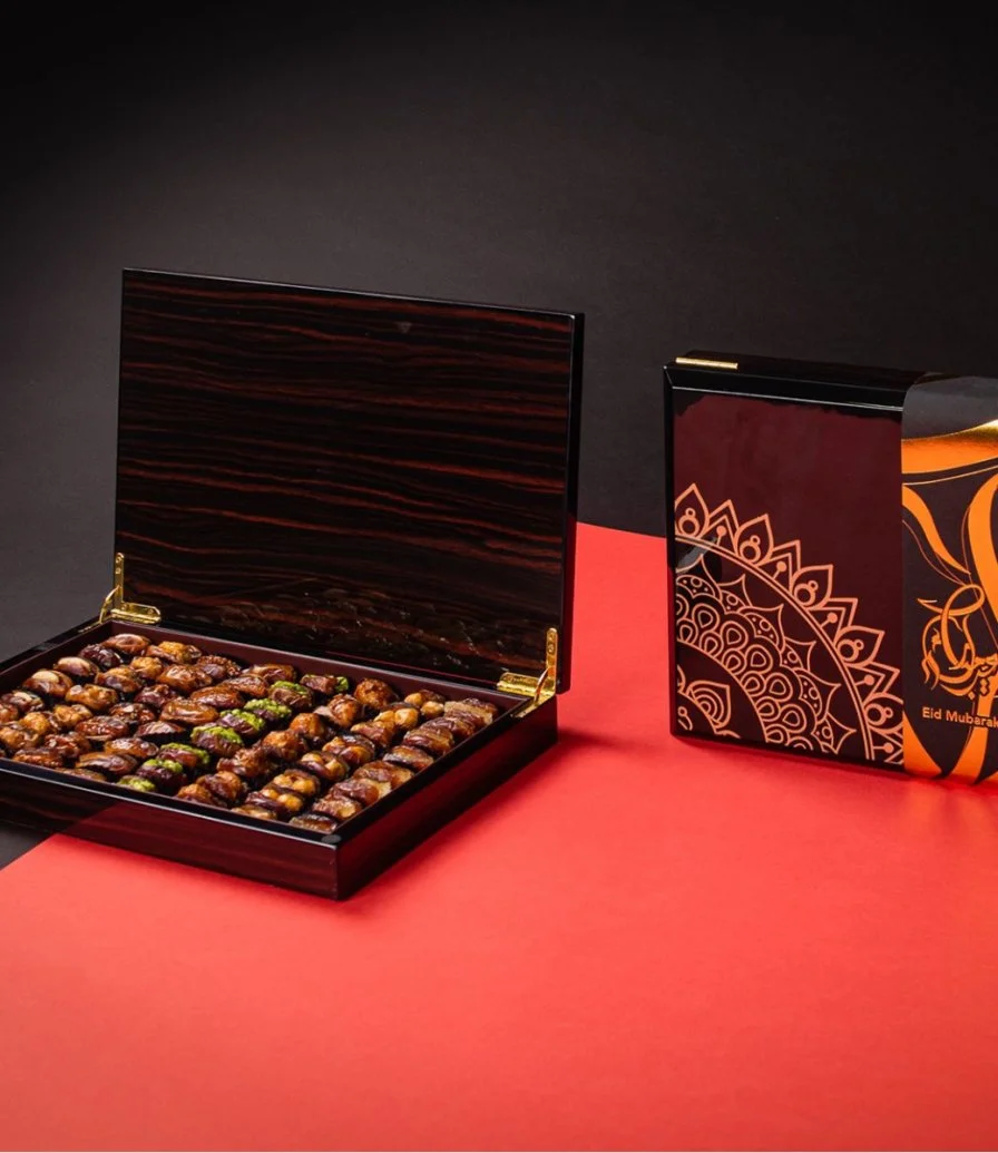 Arabian Wooden Eid Box with stuffed Dates By The Date Room