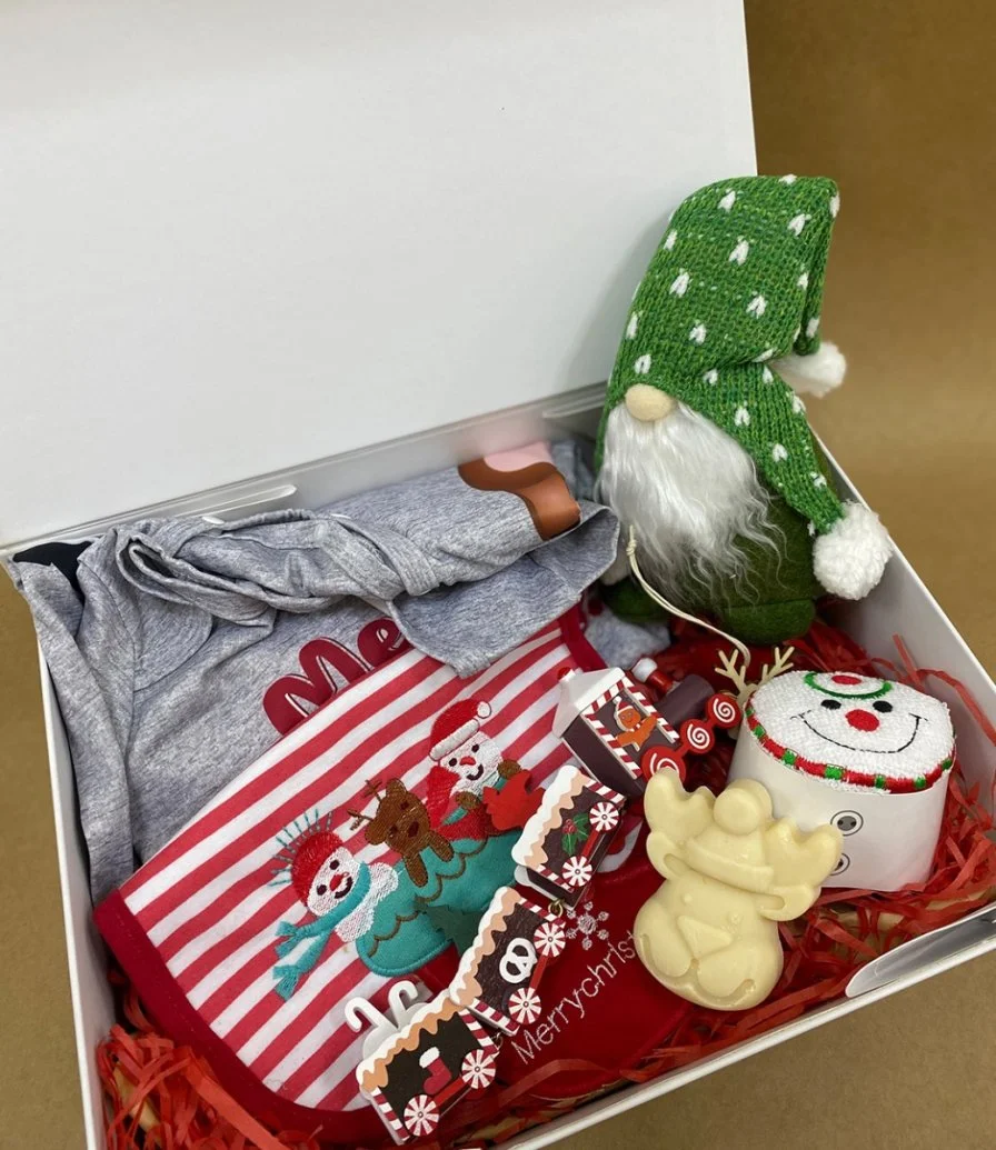 صندوق هدايا الكريسماس الأول للطفل من دي أتيليه