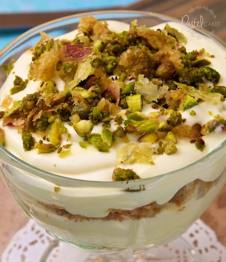 Baklava Pudding by Pastel Cakes
