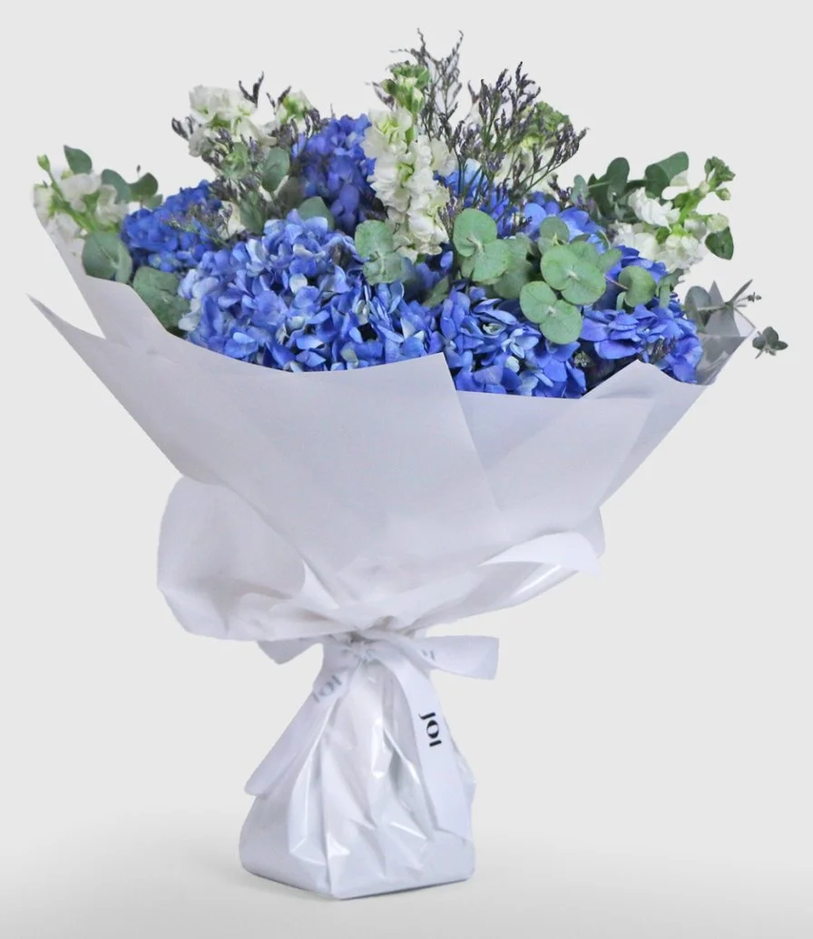 بوكيه زهور الكوبية الزرقاء