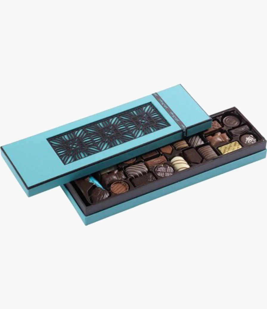 صندوق شوكولاتة كلاسيك مستطيل أزرق من جيف دي بروج 