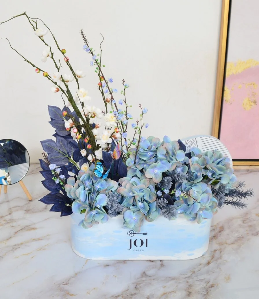 صندوق زهور اصطناعية من بلو سكاي