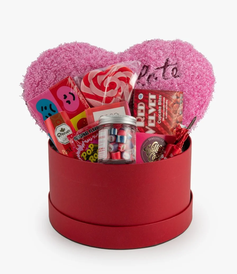Candylicious Love Hamper (Large) by Candylicious 