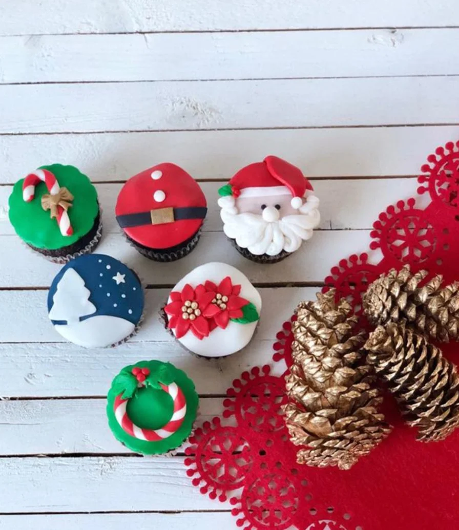 Christmas Cupcakes by Pastel Cake 
