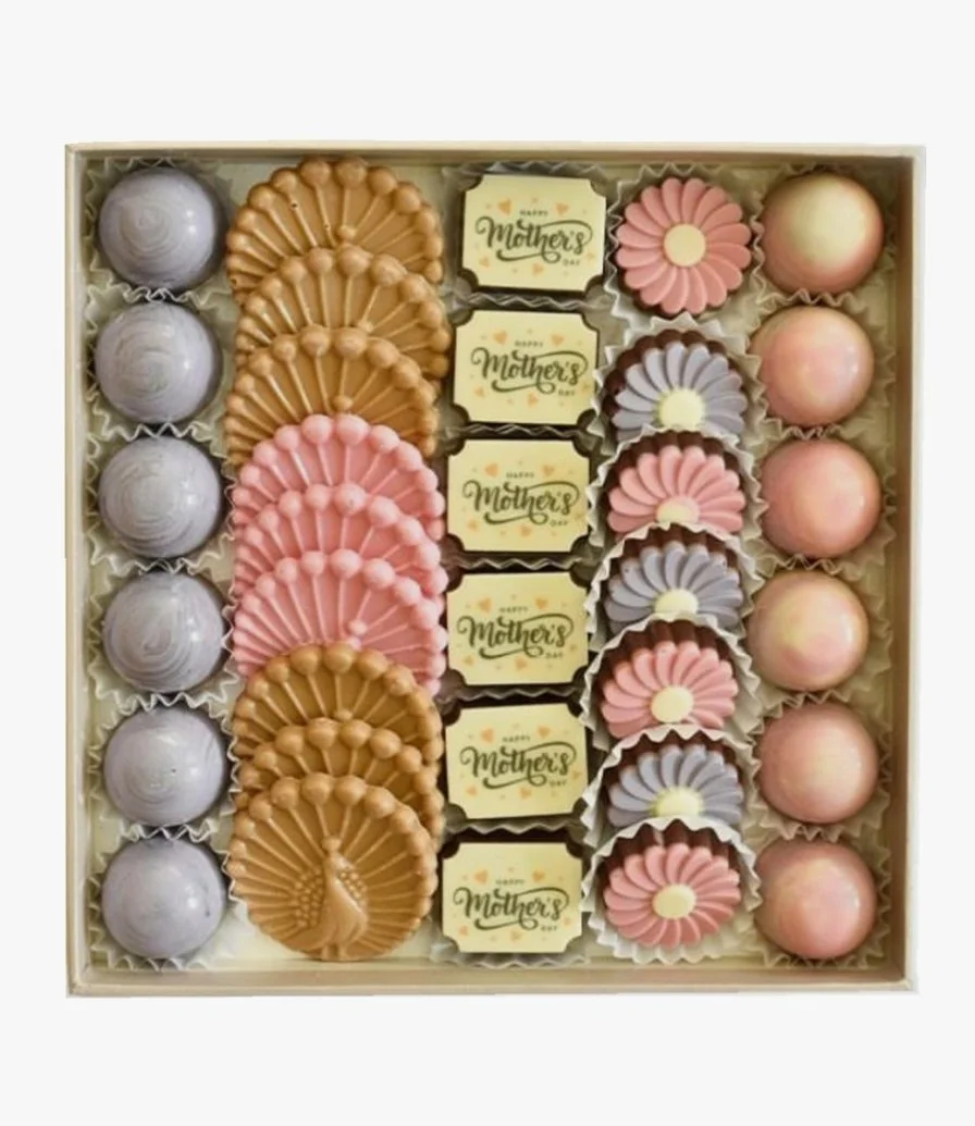 Dreamy Mother's Day Chocolate Gift Box by Victorian