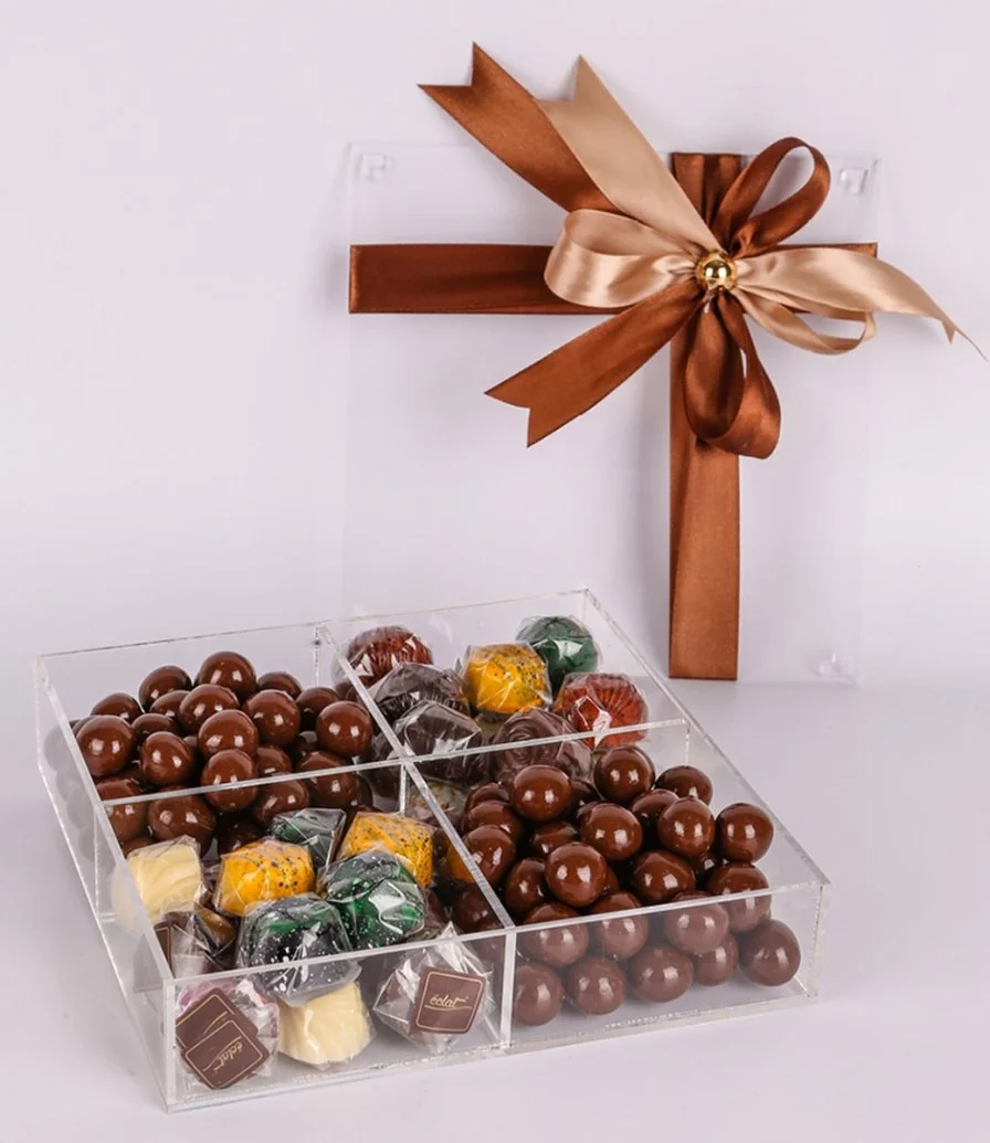Éclat Delightful Acrylic Mixed Chocolate Box
