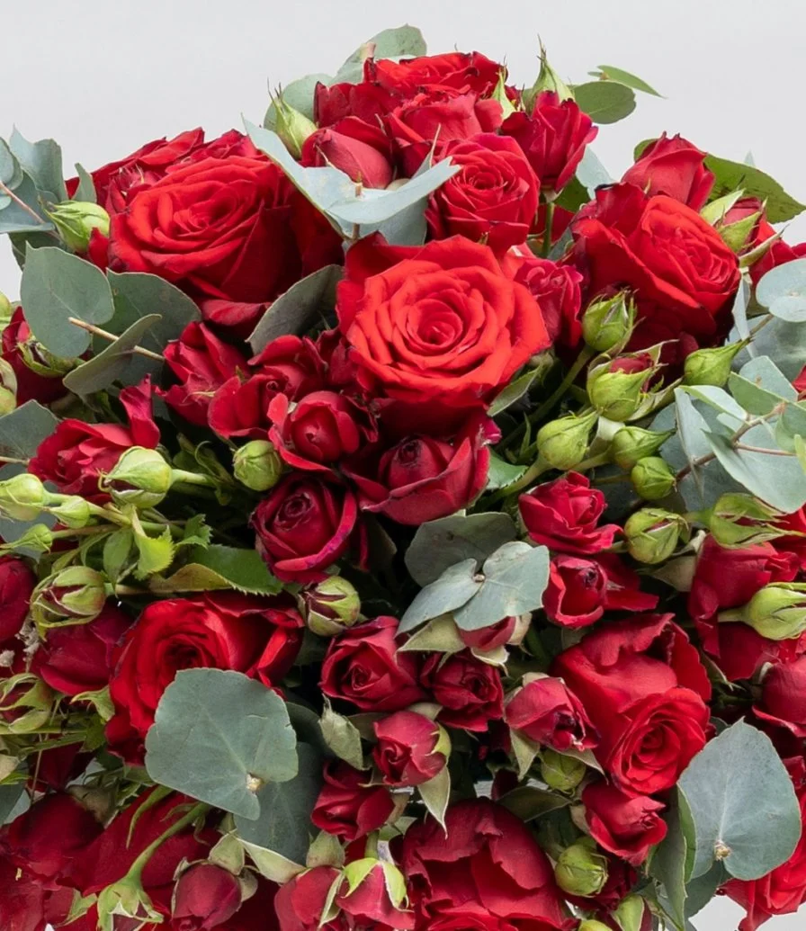 تنسيق عيد مبارك زهور حمراء الفاخر
