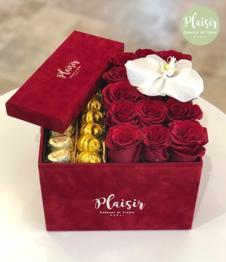 Fresh Red Rose & Choco Box By Plaisir