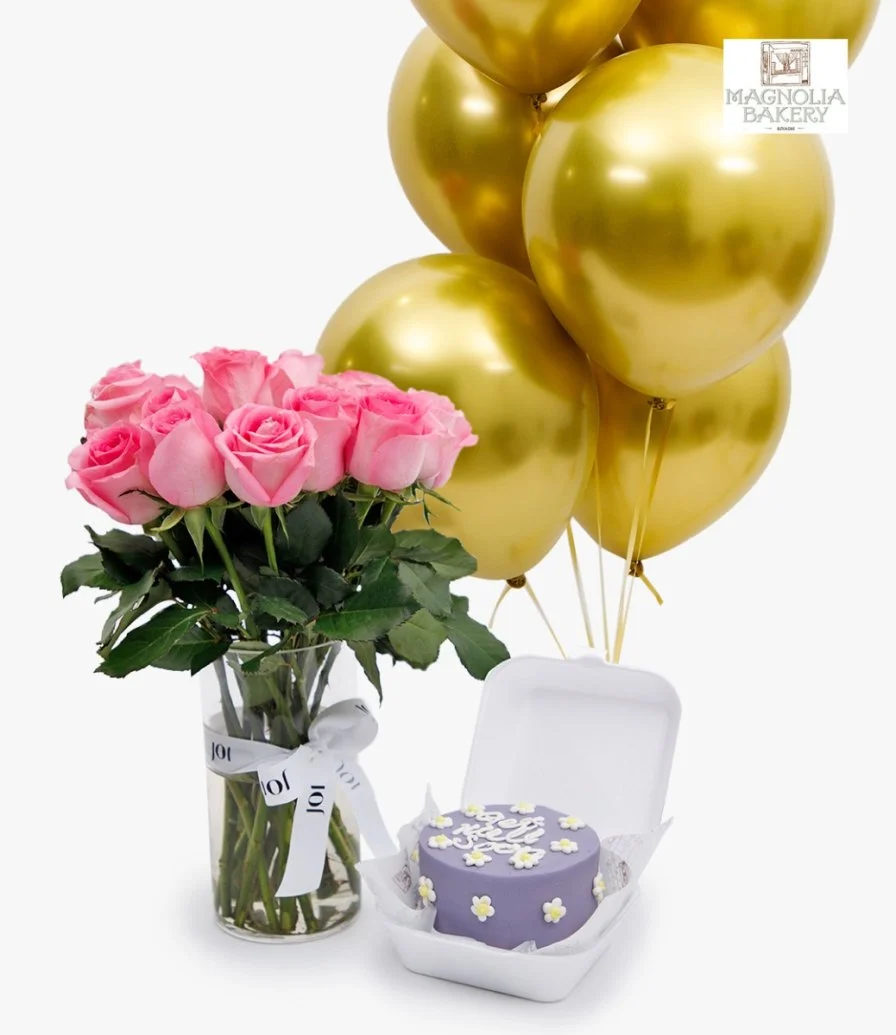 باقة تمنياتي بالشفاء كيك لانش بوكس قابلة للتعديل مع باقة الزهور الوردية والبالونات