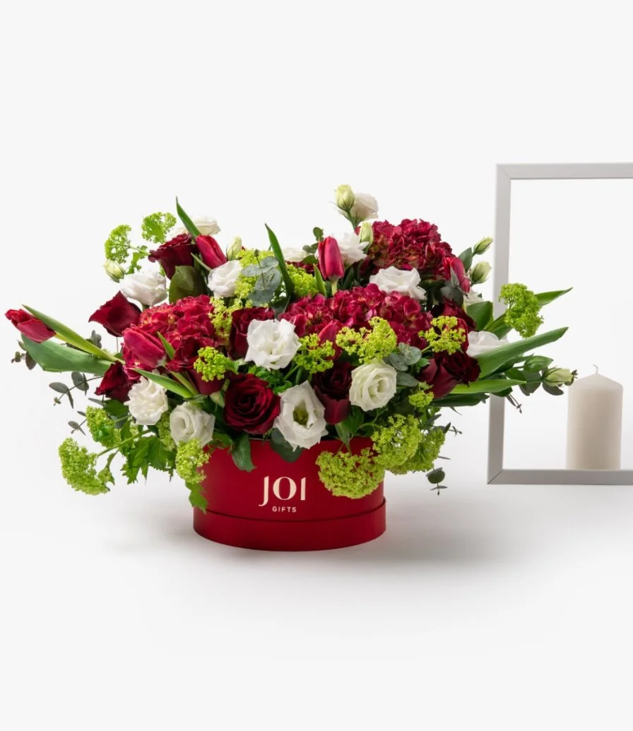 صندوق زهور الحب الفاخر
