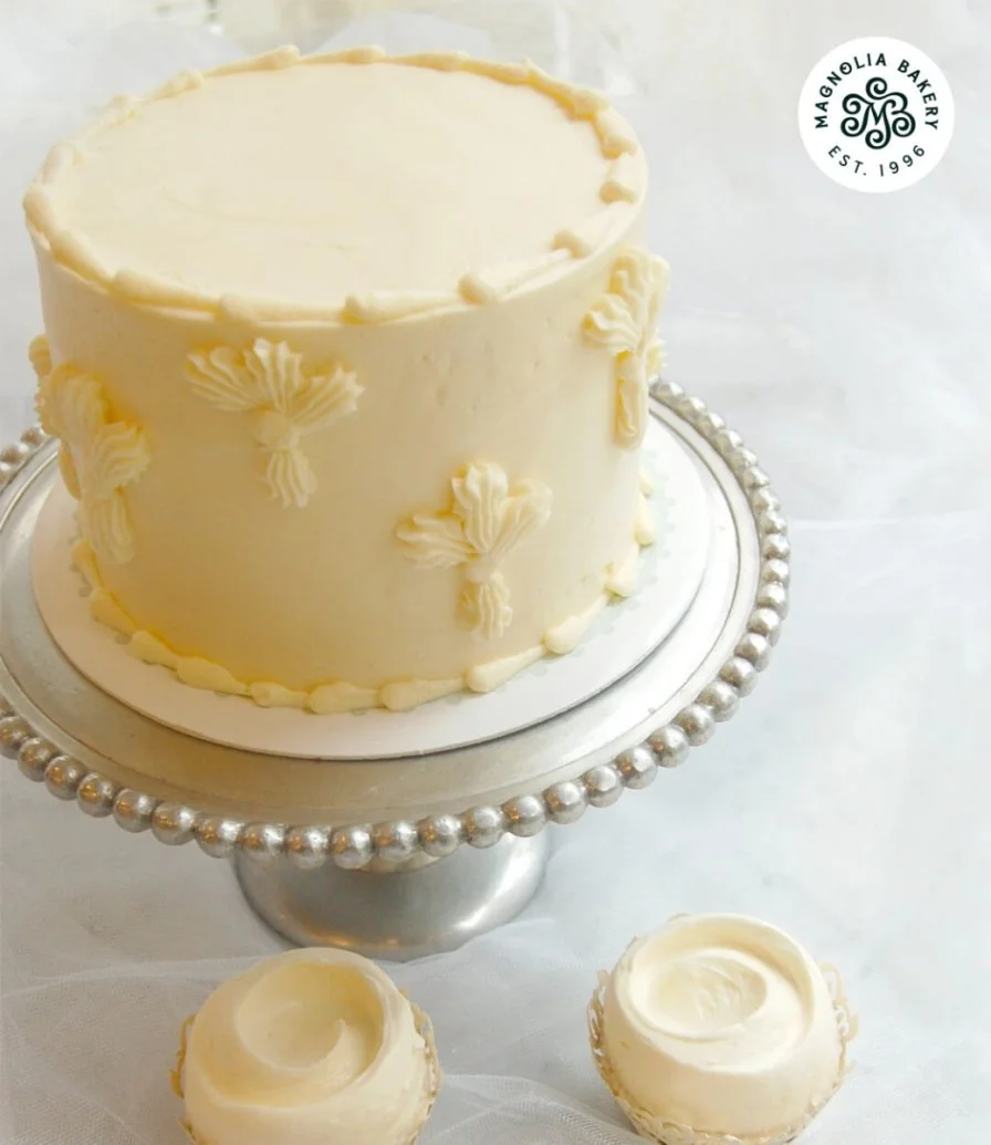 Lemon Elderflower Cake by Magnolia Bakery 