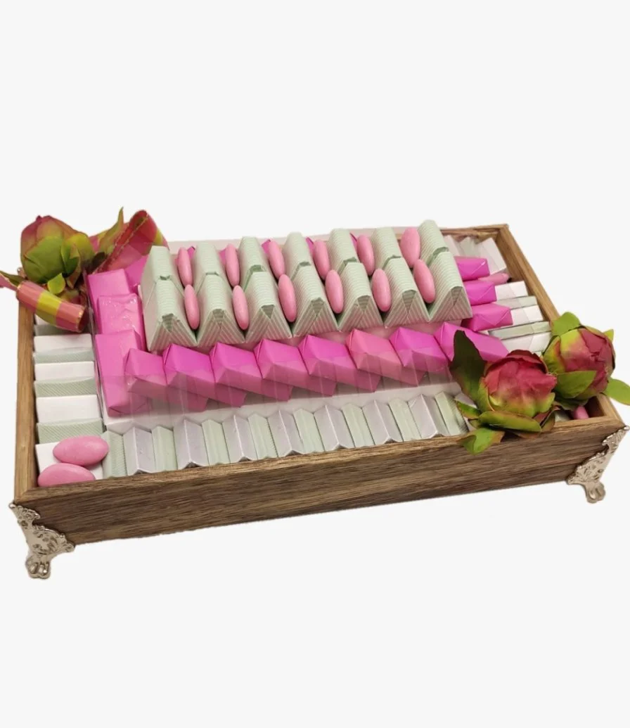 Luxury Mixed Chocolate wooden Tray 1.5 Kg - Pink