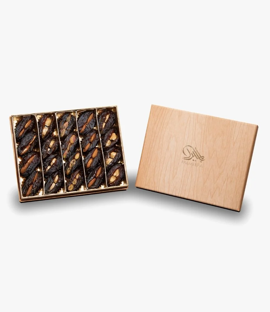 Medium Size Carton Box With Wood Grains Majdool Dates By Palmeera