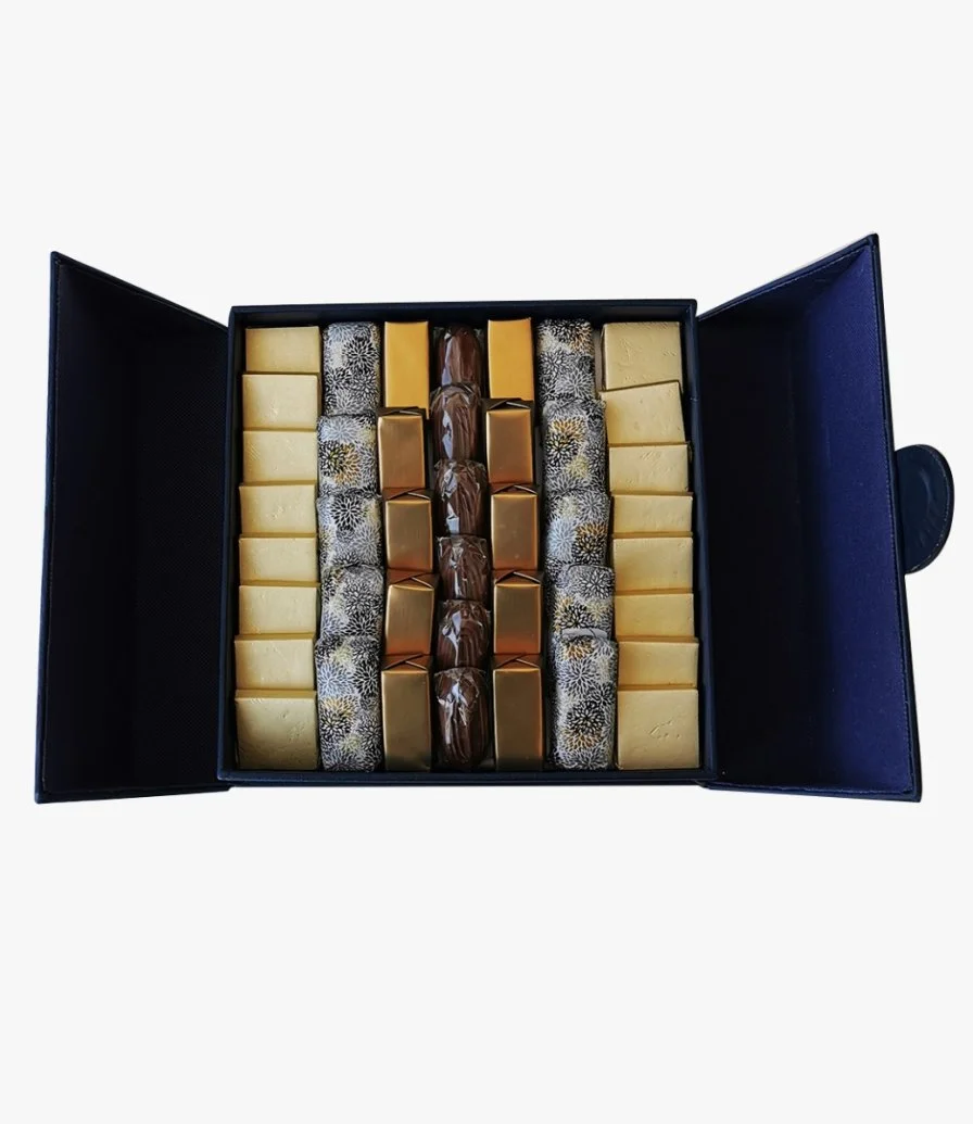 Mixed Chocolate Box( 600g) by Eclat