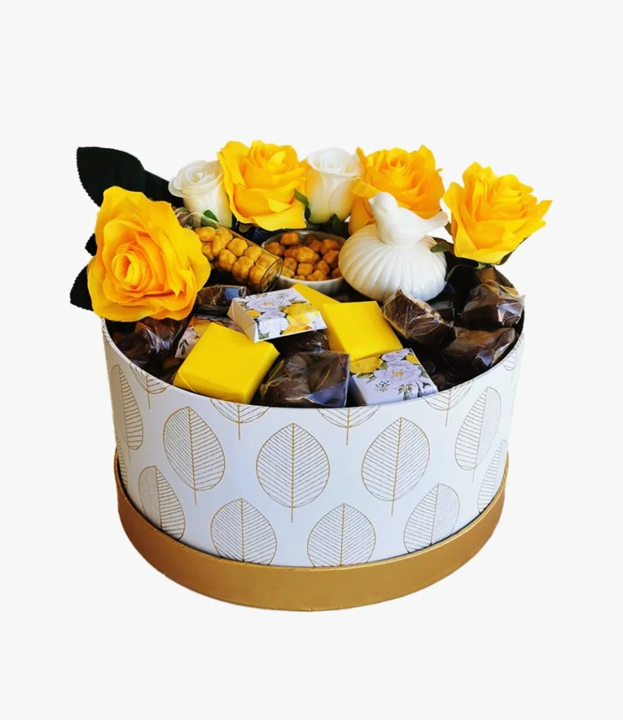 Mother You Are My Sunshine Chocolate And Artificial Flowers Box