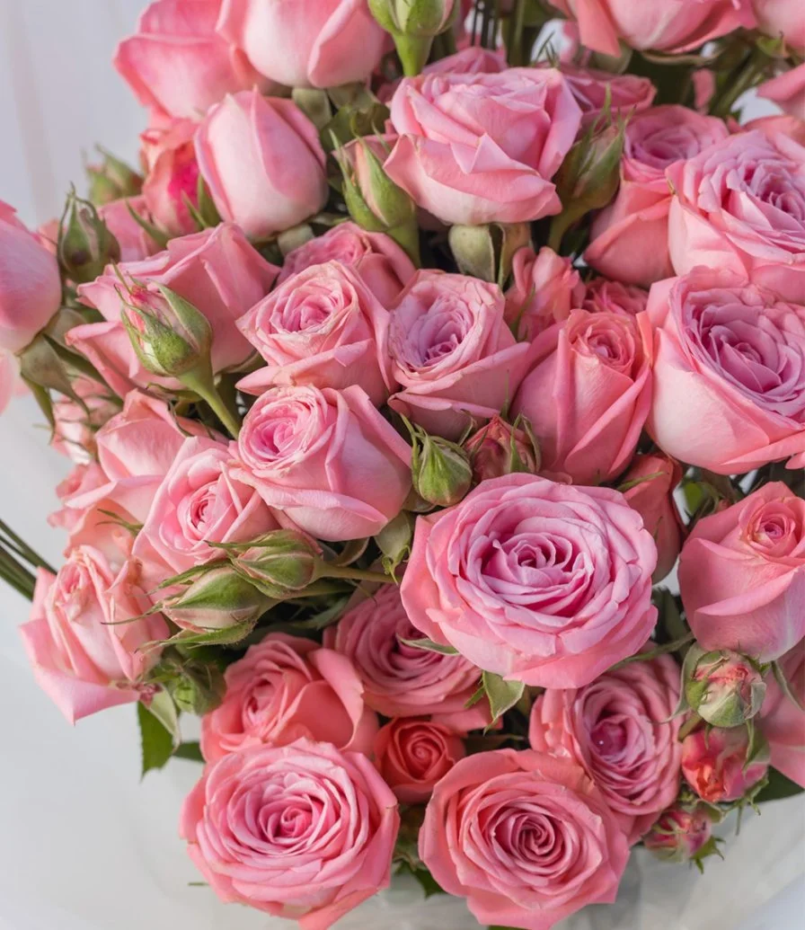 باقة مستر آند مسز من الزهور الوردي
