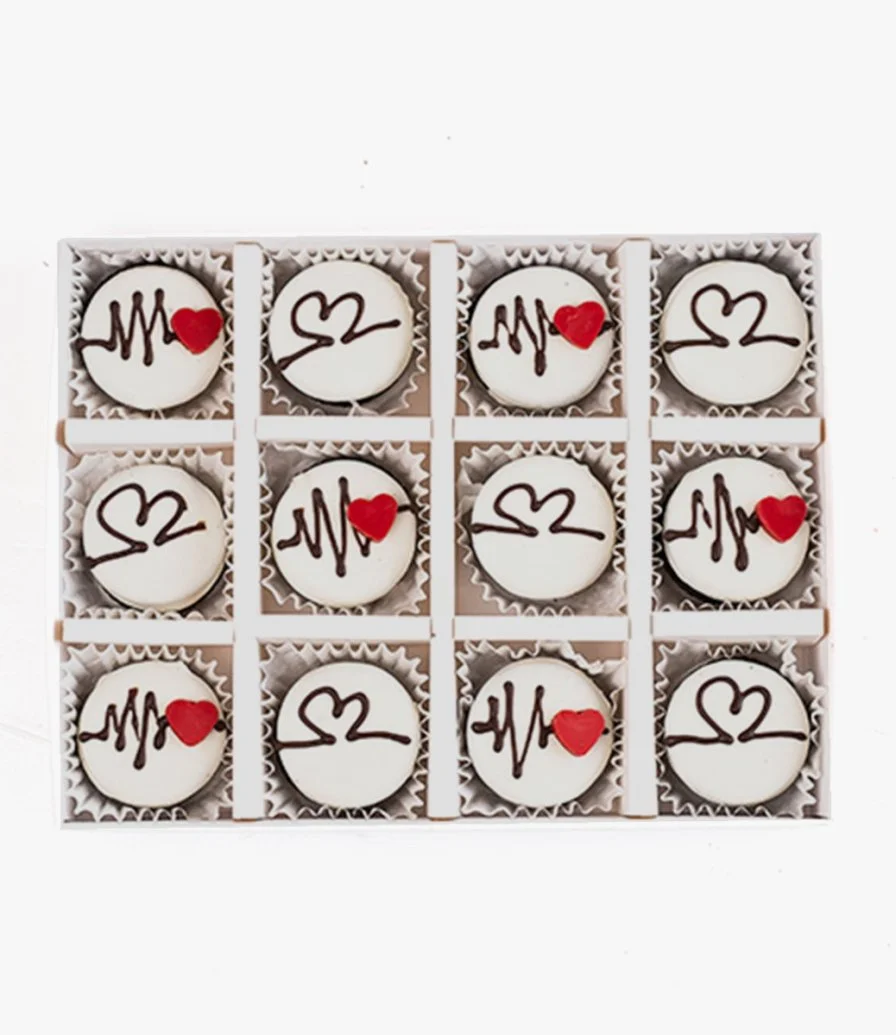 My Heart Beats for you Set of 12 White Chocolate Oreos by NJD