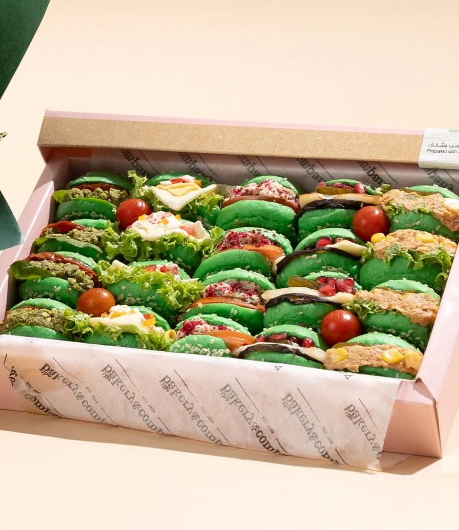 National Day Mini Sandwiches by Bakery & Company (20pcs)