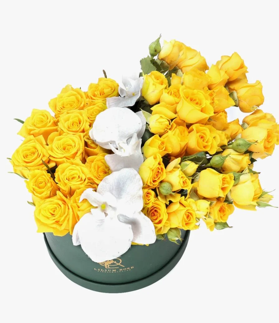 Natural and Artificial Flowers Leo Box