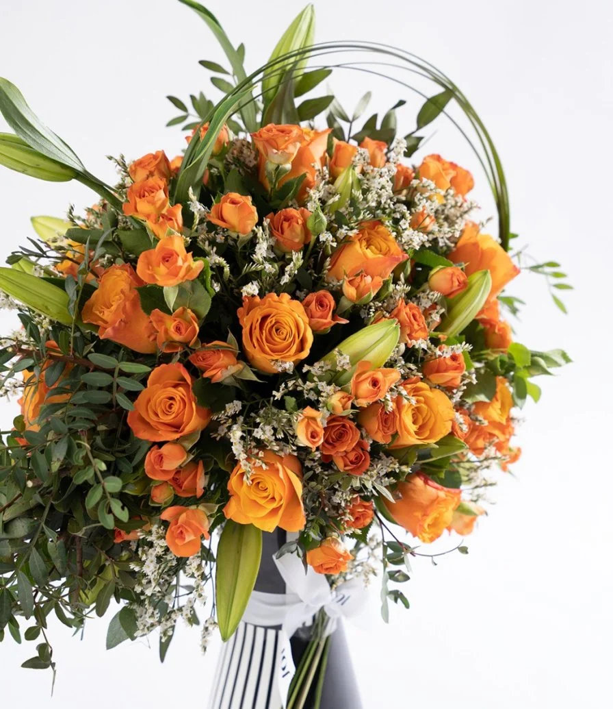 زهور الورد البرتقالية من فوريفر روز