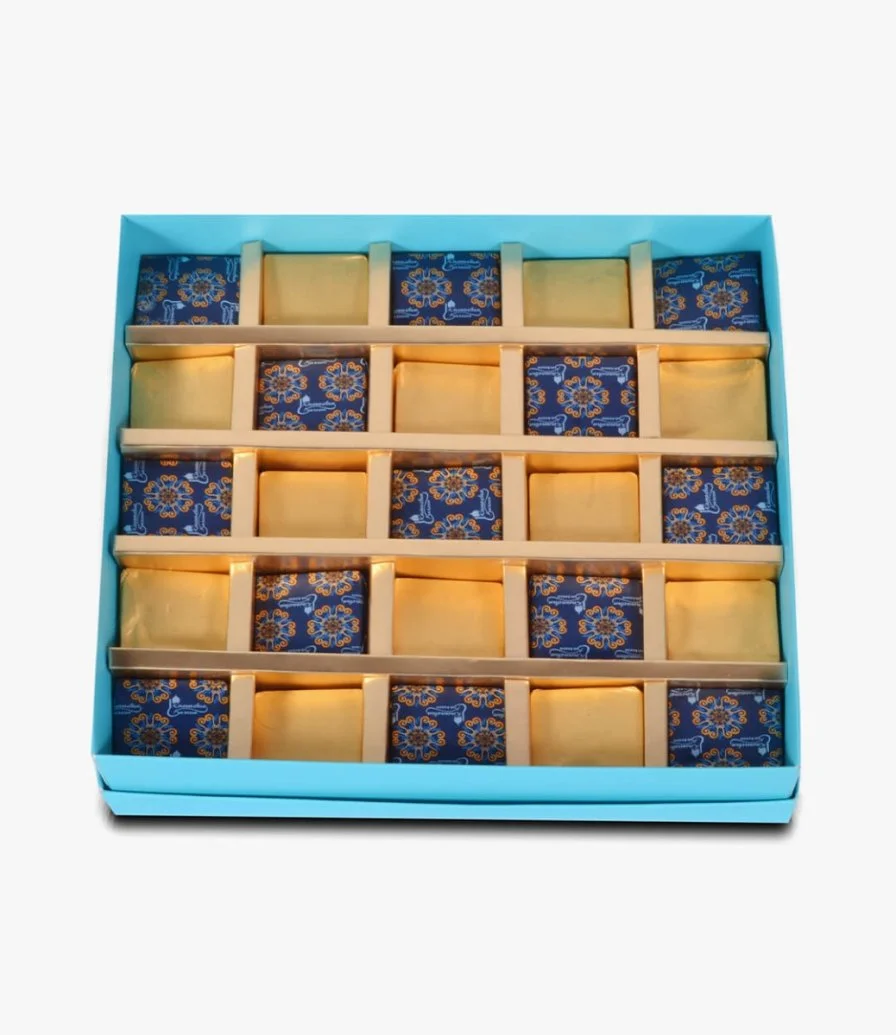 صندوق شوكولاتة تهنئة رمضان (25 قطعة) من NJD