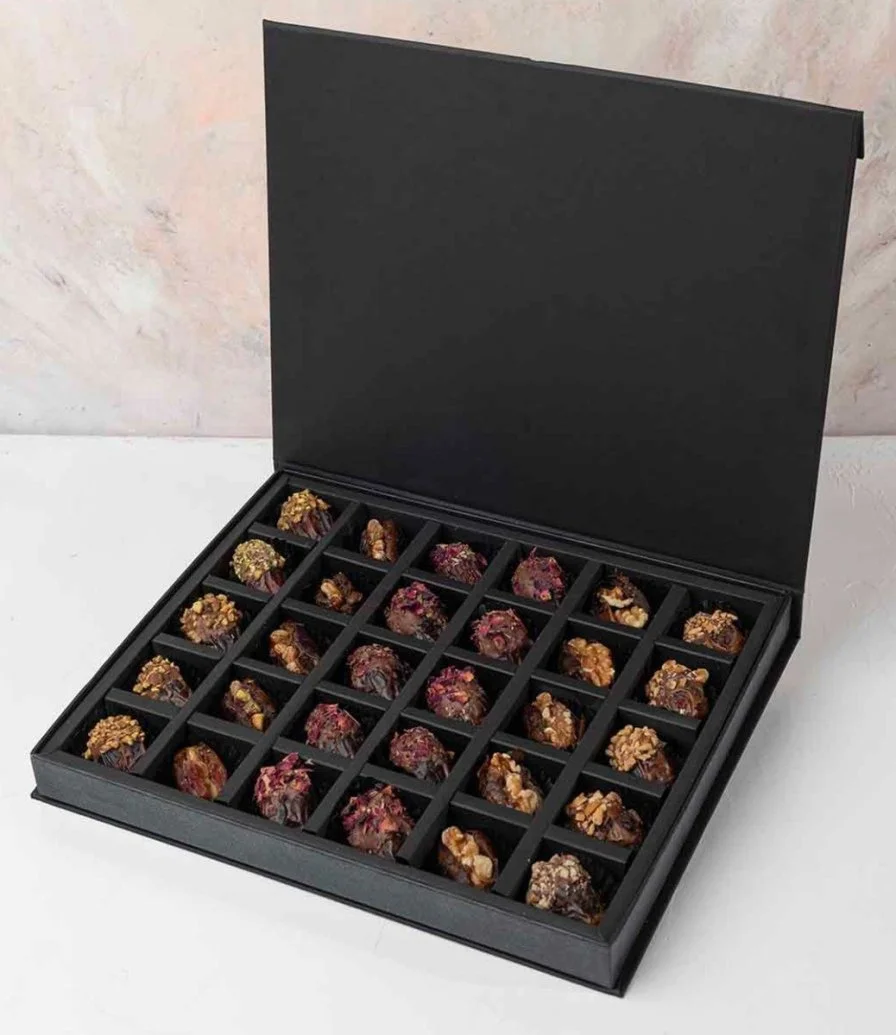 Premium Majdoul Dates Gift Box by NJD