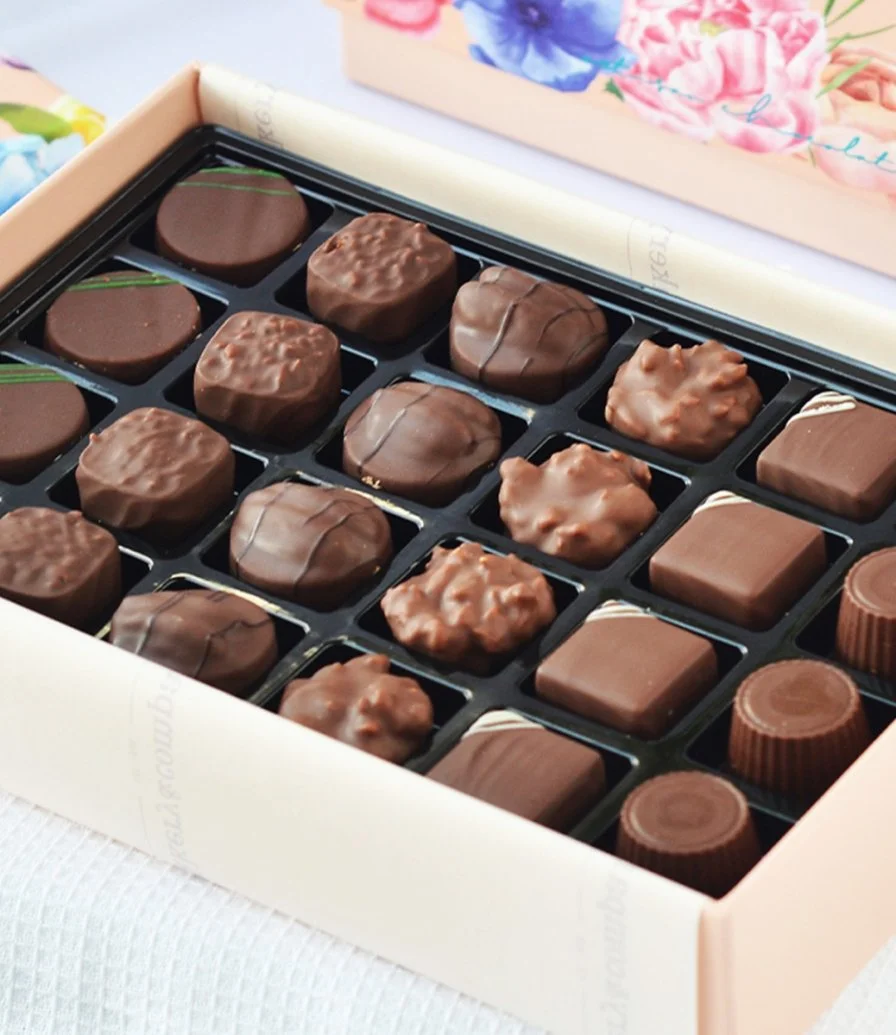 Premium Nutty Chocolate 24pcs By Bakery & Company
