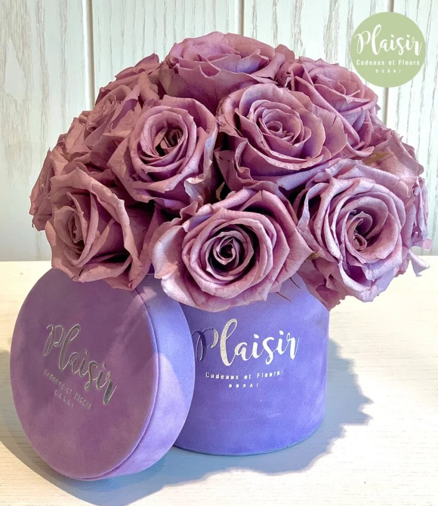 Luxury Long Life Lilac Rose Dome By Plaisir