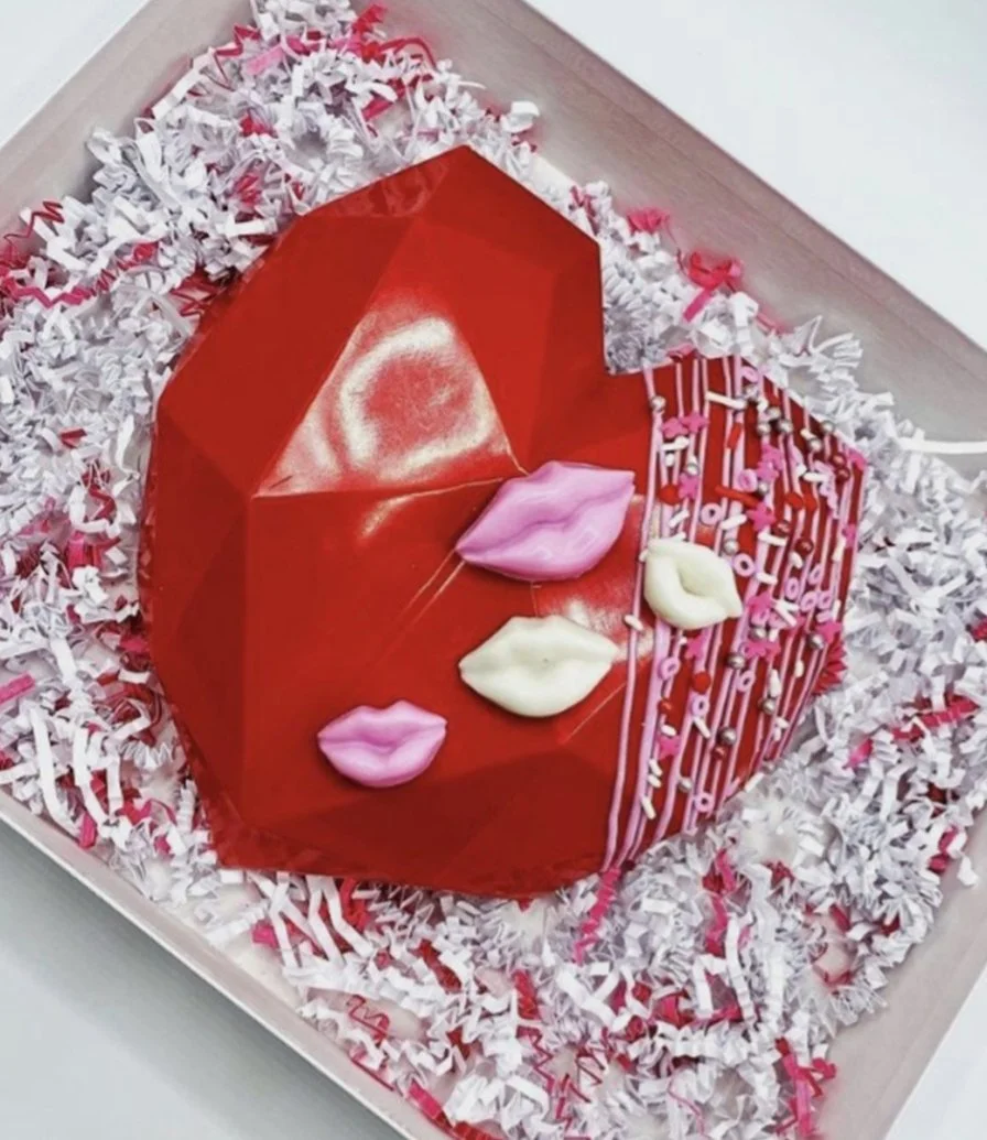  قلب شوكولاتة قابلة للكسر - القبلات الحمراء