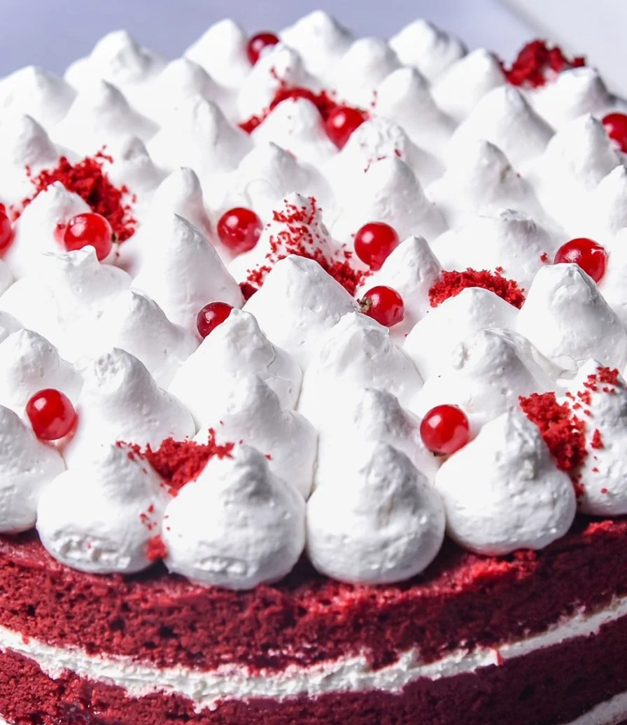 Red Velvet Cake by La Mode